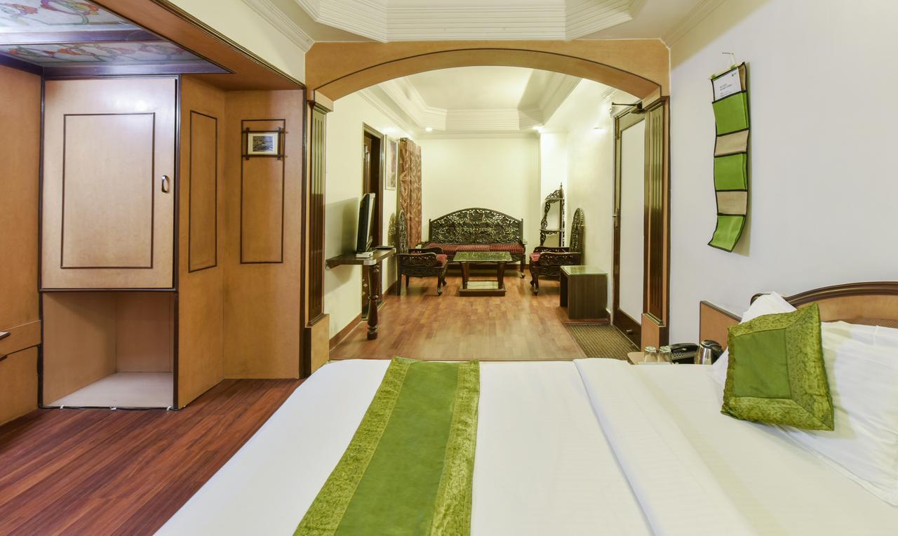 Hotel Kanishka Rāipur Buitenkant foto