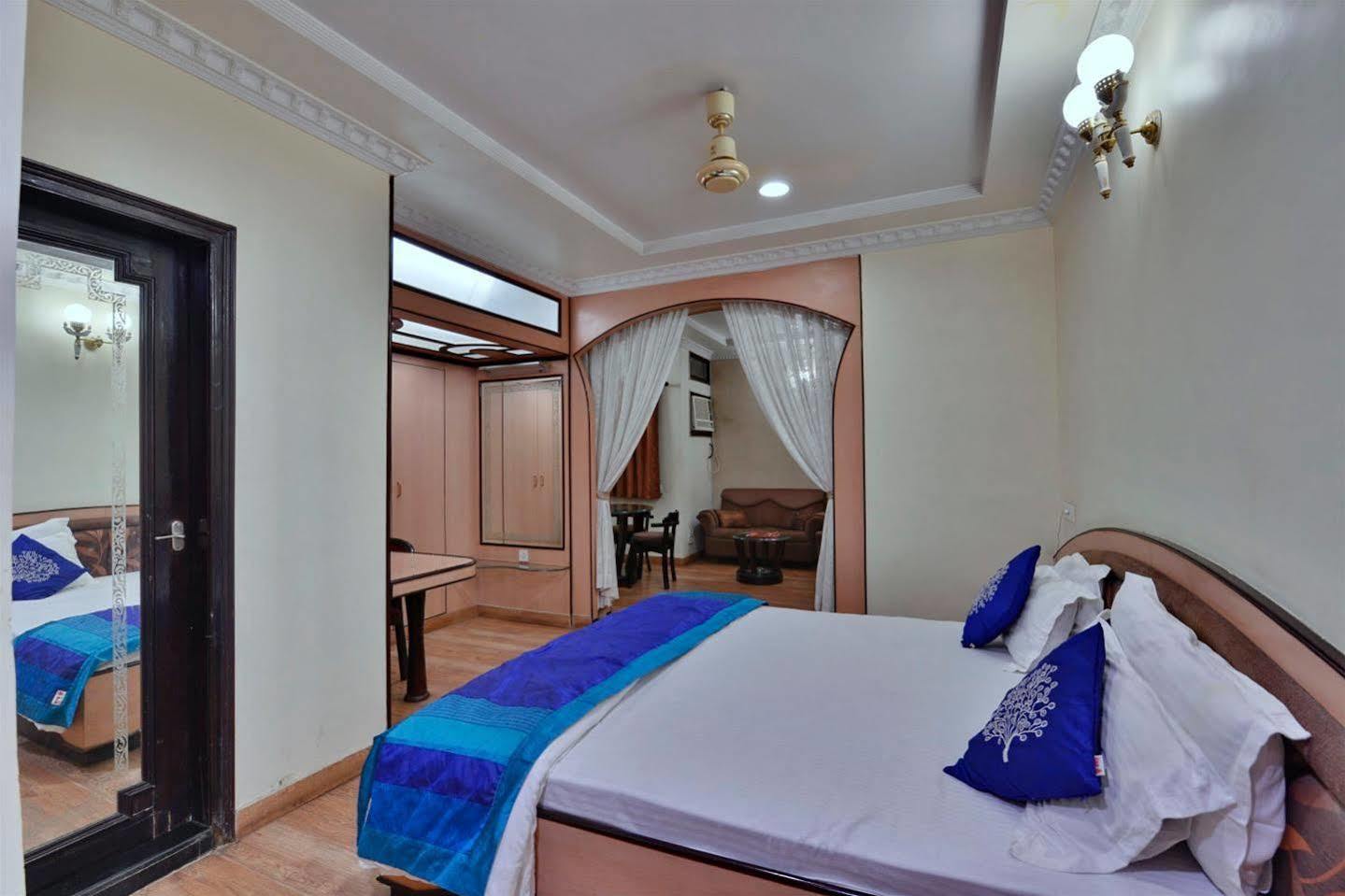 Hotel Kanishka Rāipur Buitenkant foto