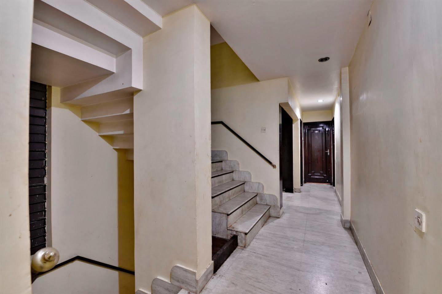 Hotel Kanishka Rāipur Buitenkant foto